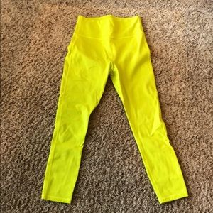 Neon yellow workout leggings/capris